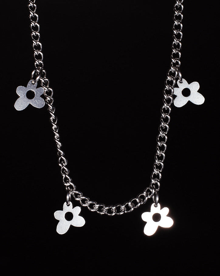 Kobiecy naszyjnik typu choker ze stali. Vandal Jewelry Golf Wang style, biżuteria hip-hop, stal nierdzewna.