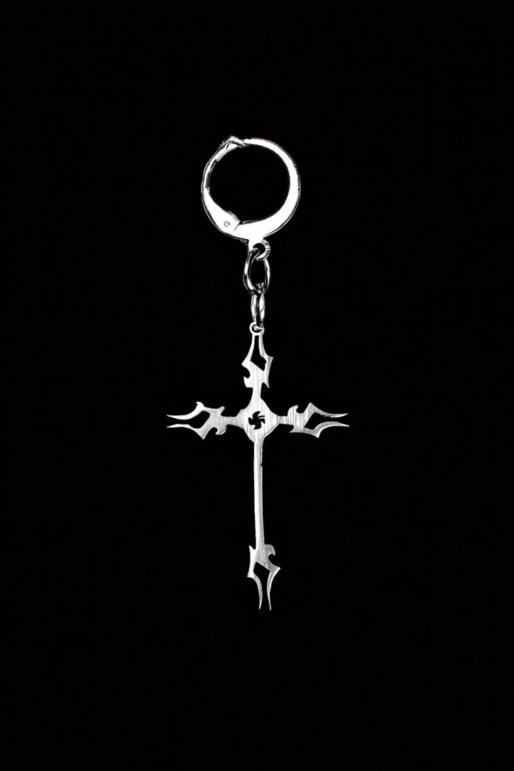 VANDAL CROSS EARINGS